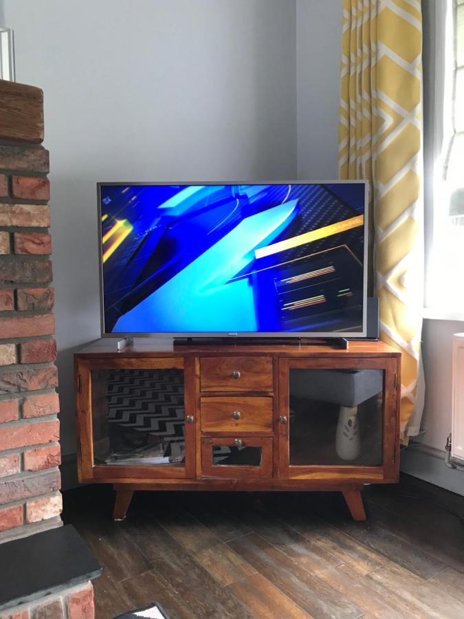 Charming 3 Bedroom House With A Warmth Character Glyn Neath Buitenkant foto