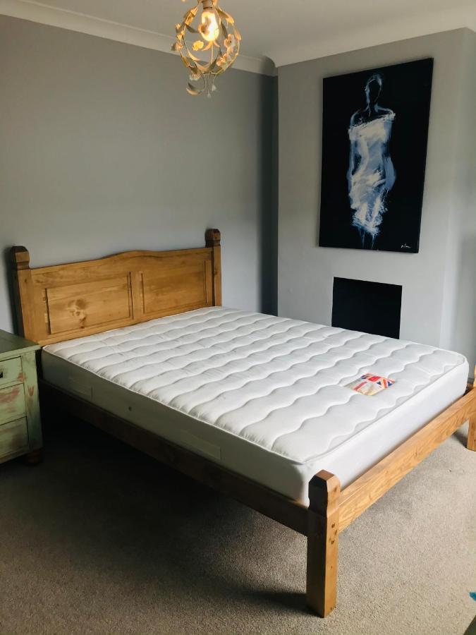 Charming 3 Bedroom House With A Warmth Character Glyn Neath Buitenkant foto